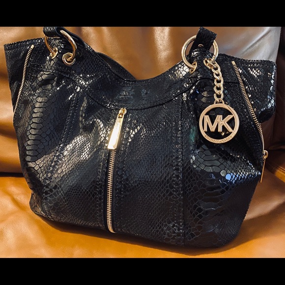 Michael Kors Snake Skin Embossed handbag - Picture 1 of 4